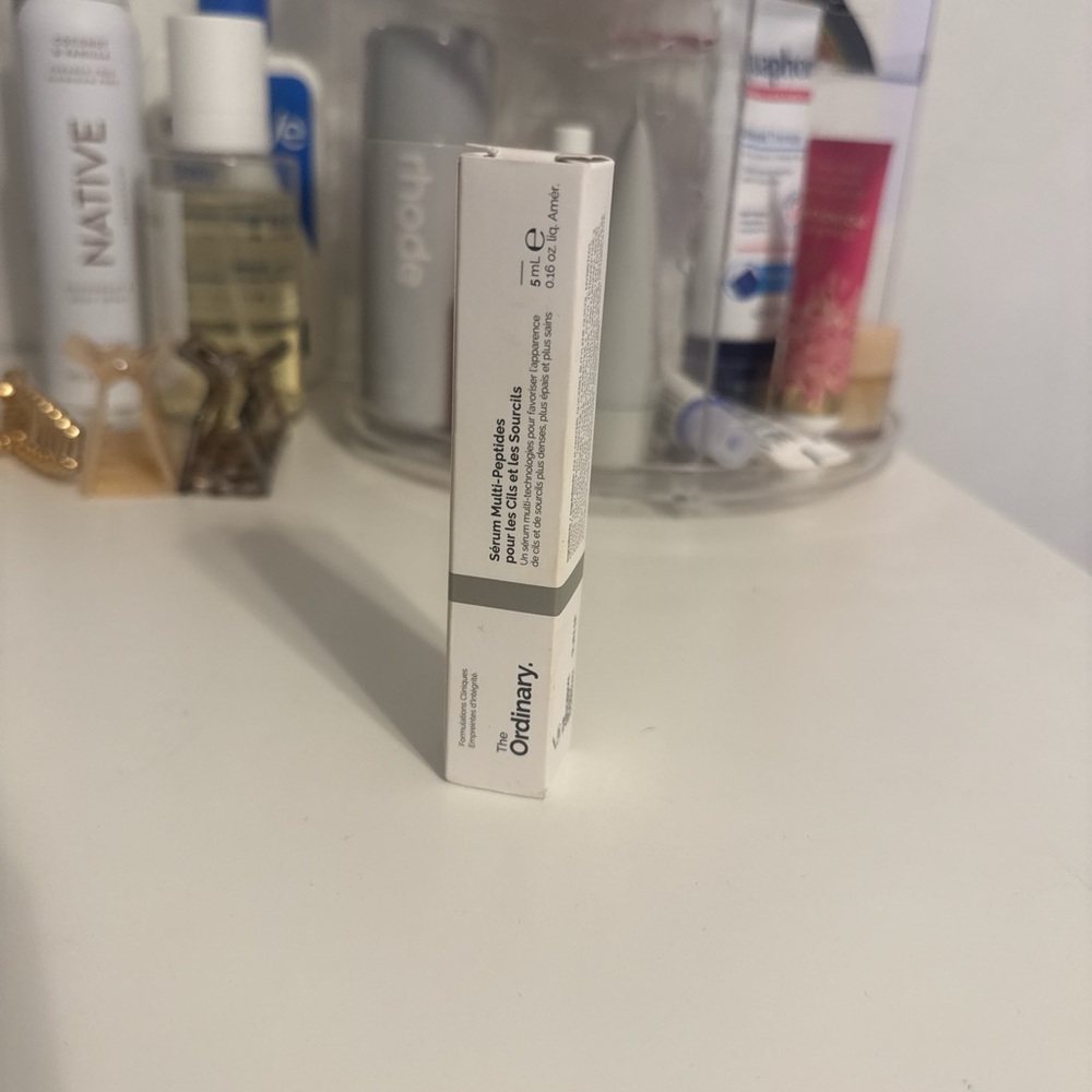“The ordinary” lash serum for growth 
Never used still in packaging